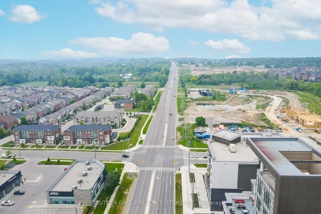 Additional image 39 of 460 Dundas St Unit 231