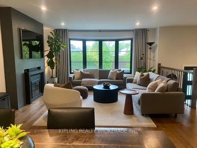 Additional image 11 of 923 Daryl Dr