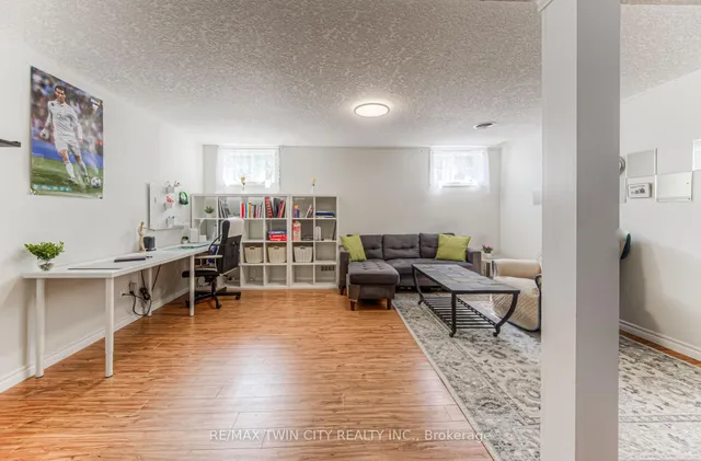 Additional image 31 of 972 Strasburg Rd Unit 4