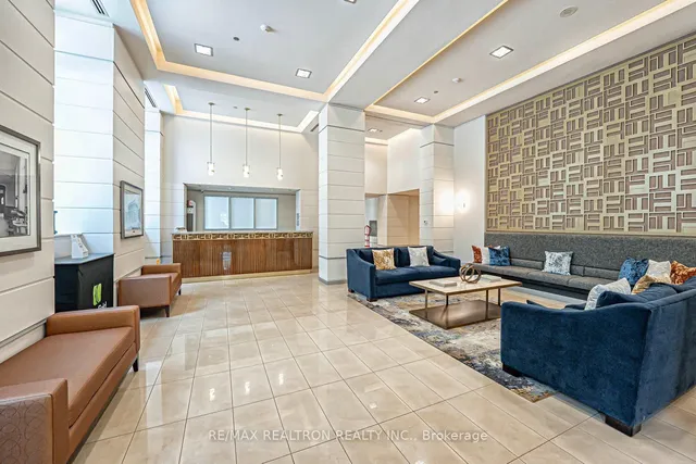 Additional image 3 of 230 King St Unit 318