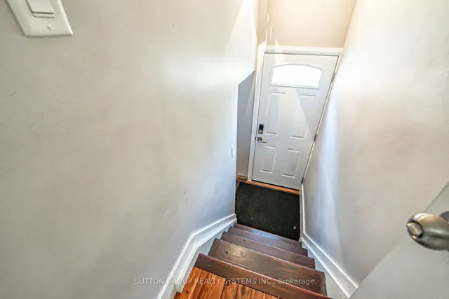 Additional image 45 of 366 Renforth Dr