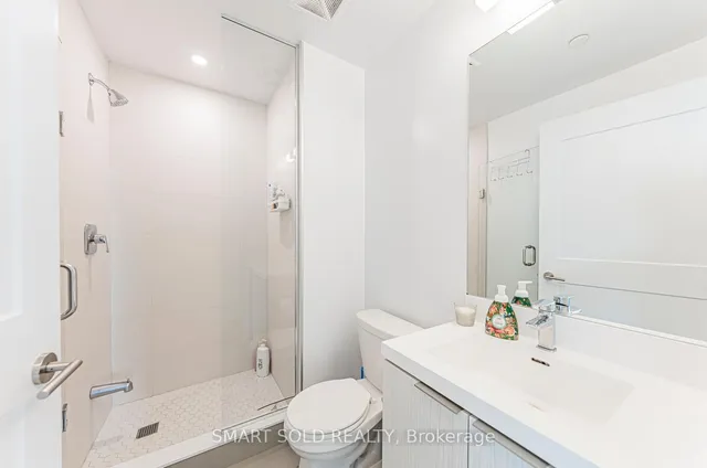 Additional image 14 of 25 Holly St Unit 2003