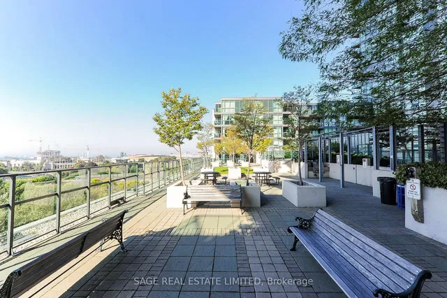 Additional image 23 of 219 Fort York Blvd Unit 2310