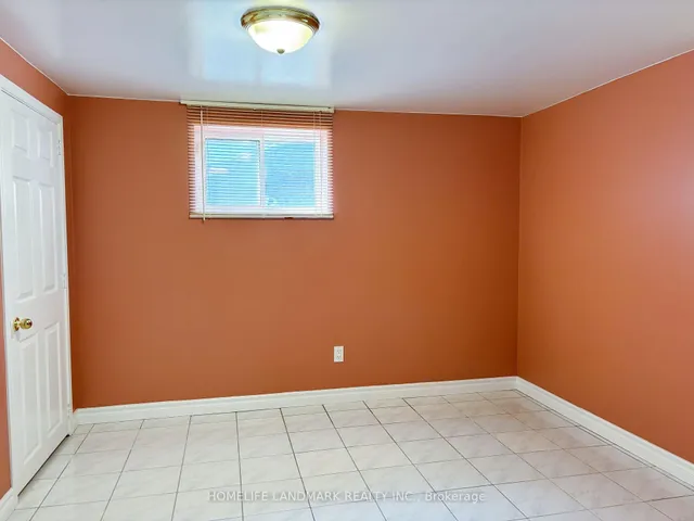 Additional image 17 of 32 Garden Park Ave