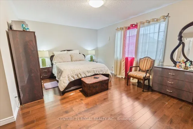 Additional image 21 of 4 Parisian Rd