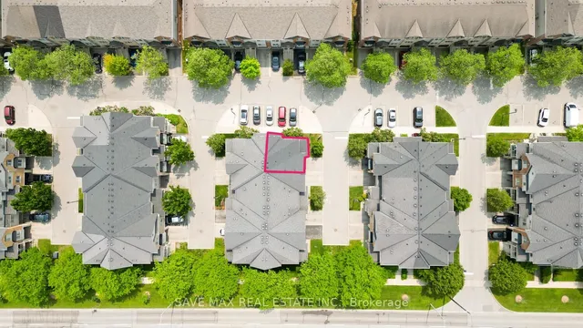 Additional image 43 of 623 Maude Common