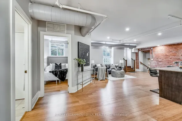 Additional image 2 of 200 STINSON St Unit 101