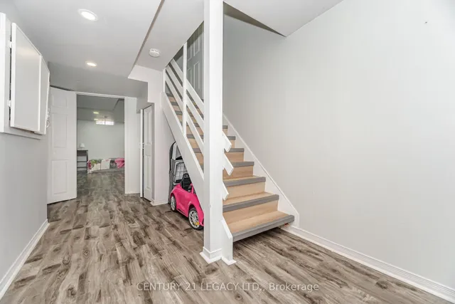 Additional image 26 of 100 Brickyard Way Unit 11