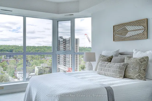 Additional image 15 of 67 Caroline St Unit 17B