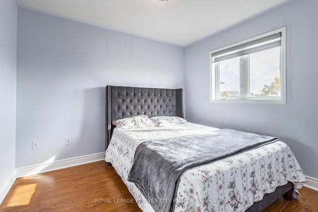 Additional image 32 of 51 Blue Whale Blvd