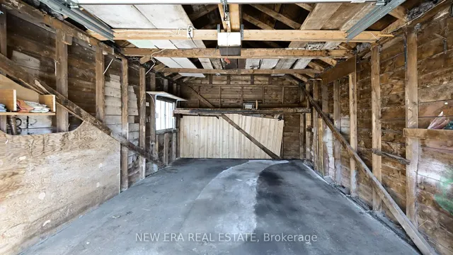 Additional image 34 of 35 Beckett Ave