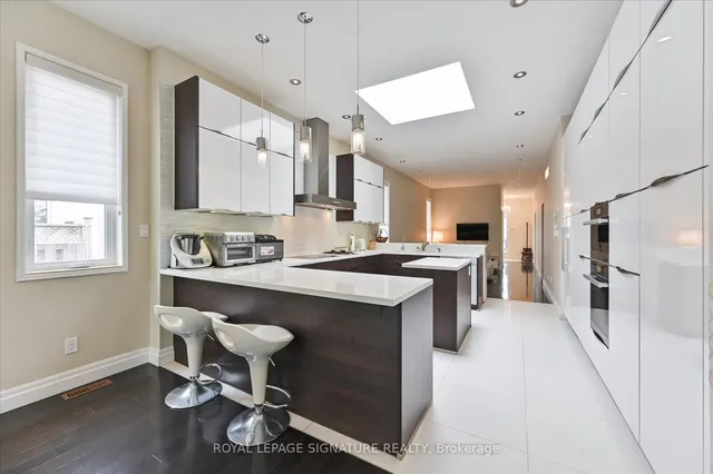 Additional image 13 of 242 Olive Ave