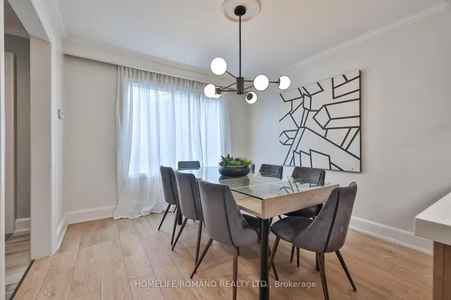 Additional image 18 of 542 Deloraine Ave