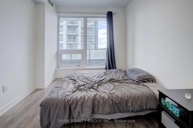 Additional image 18 of 15 Wellington St Unit 1001