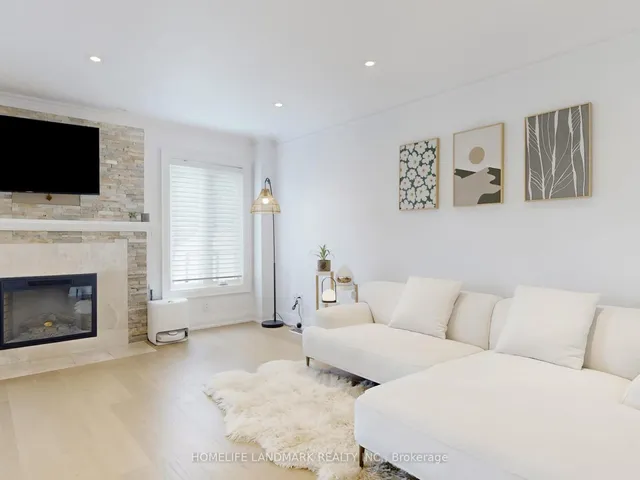 Additional image 3 of 168 Kingsbridge Garden Circ