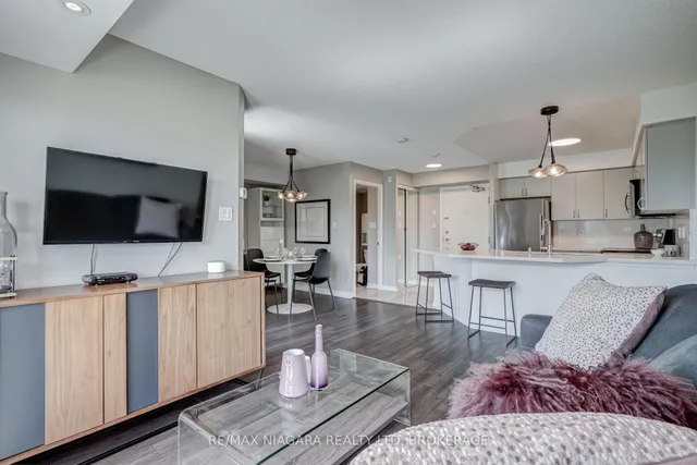 Additional image 19 of 872 Sheppard Ave Unit 313