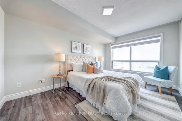 Additional image 18 of 1470 Midland Ave Unit 607