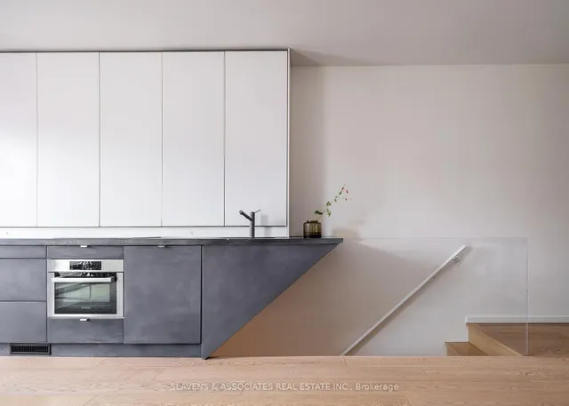 Additional image 4 of 251 St Clarens Ave