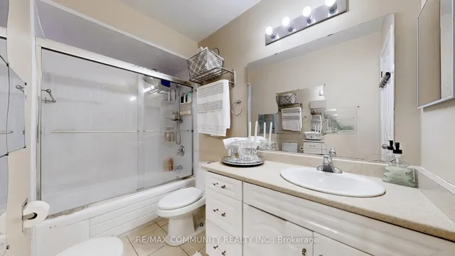 Additional image 27 of 27 Granada Cres