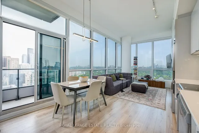 Additional image 7 of 395 Bloor St Unit 2805