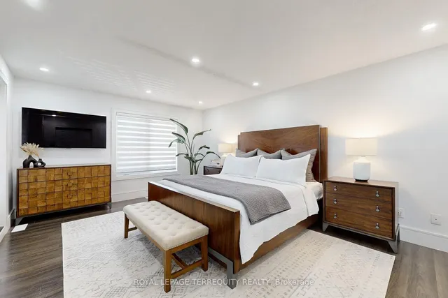 Additional image 18 of 15 Forbes Ave Unit 2