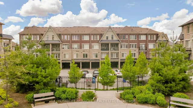 200 Veterans Dr Unit 140