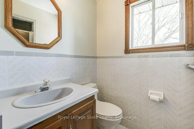 Additional image 35 of 462 Dundurn St