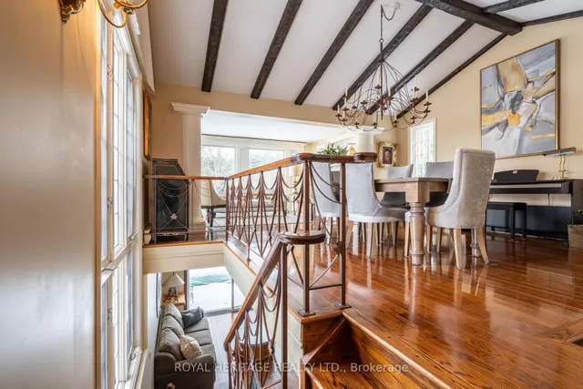 Additional image 16 of 63 Cait Crt