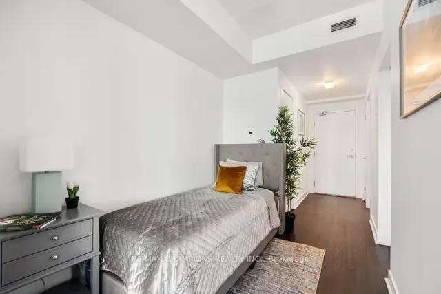 Additional image 13 of 14 York St Unit 5104