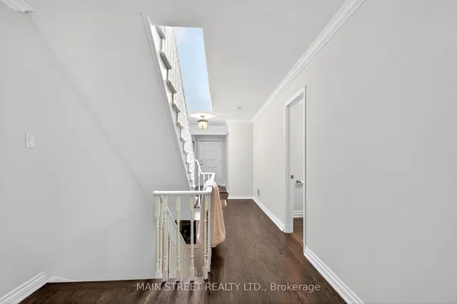 Additional image 17 of 737 Merton St