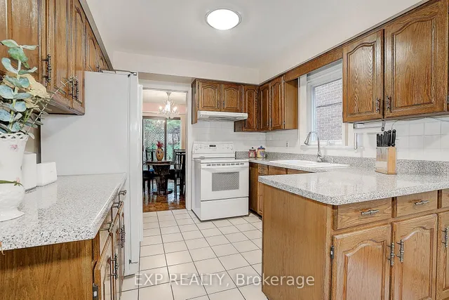 Additional image 12 of 4458 Bathurst St