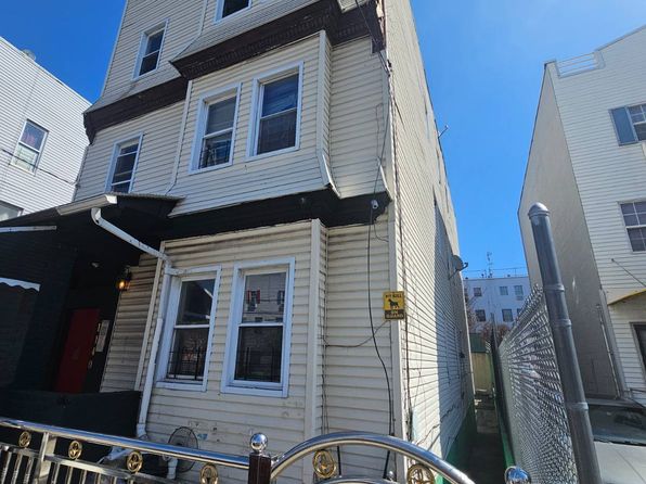 1140 Fox St, Bronx, NY 10459