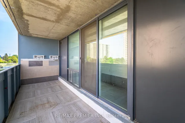 Additional image 35 of 5 San Romanoway Unit 402