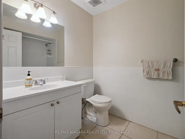 Additional image 16 of 10 Beverly Glen Dr