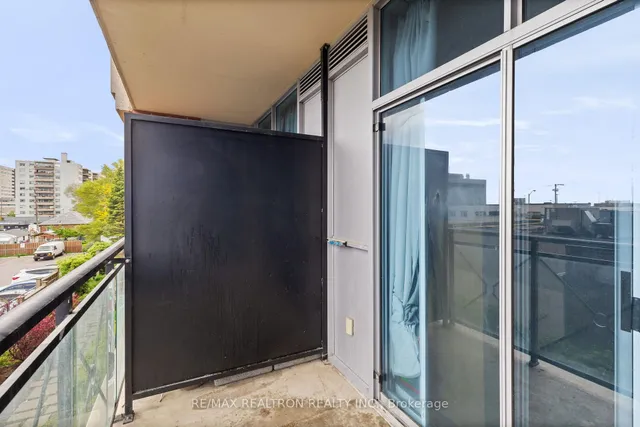 Additional image 27 of 2772 Keele St Unit 208