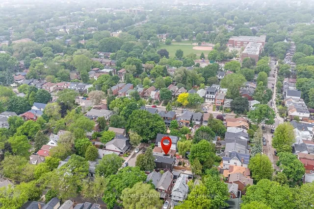 Primary image of 3 Edgewood Gdns