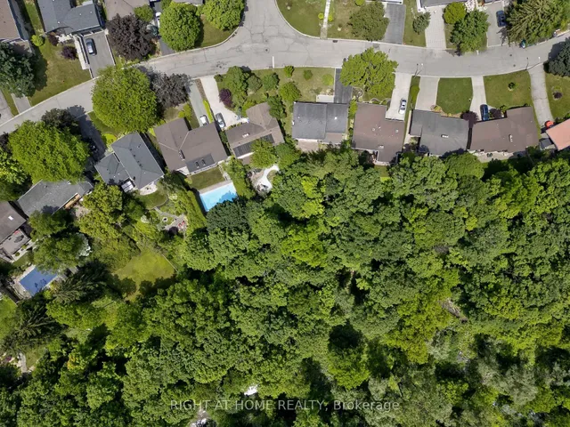 Additional image 43 of 85 Robinhood Dr