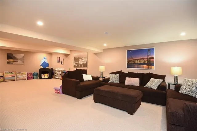 Additional image 42 of 210 Claudette Gate