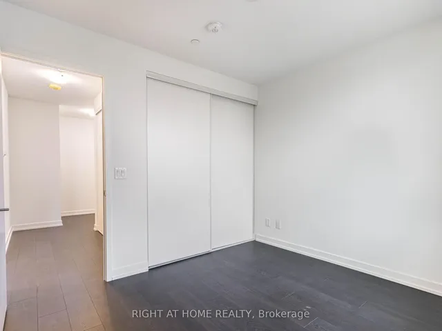 Additional image 29 of 5 maryport Ave Unit 113