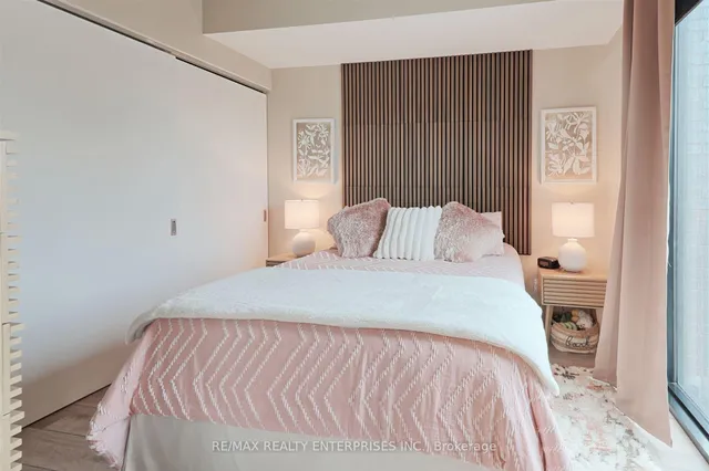 Additional image 16 of 7 Smith Cres Unit 410