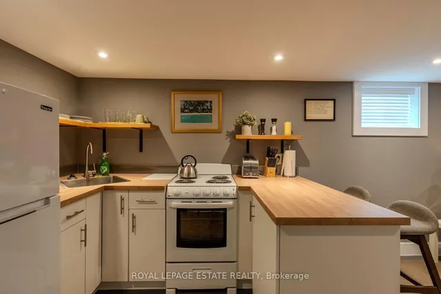 Additional image 15 of 210 Westview Blvd