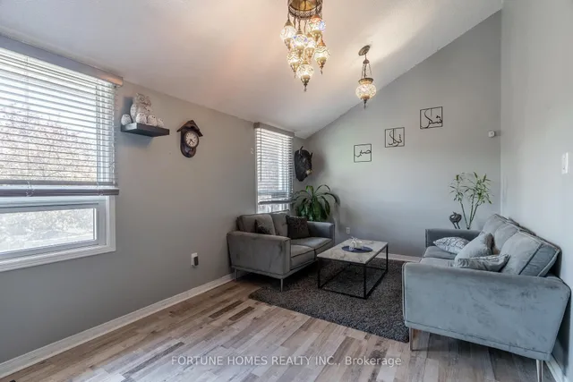 Additional image 16 of 21 Garden Ave