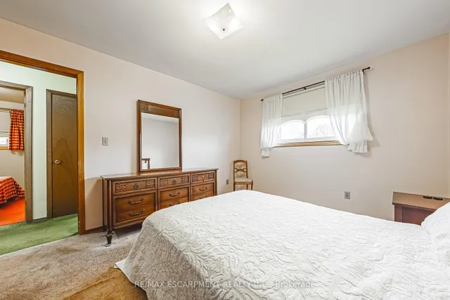 Additional image 18 of 90 Pottruff Rd