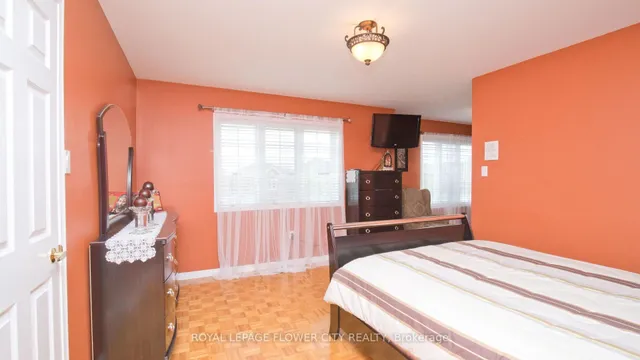 Additional image 26 of 627 Driftcurrent Dr