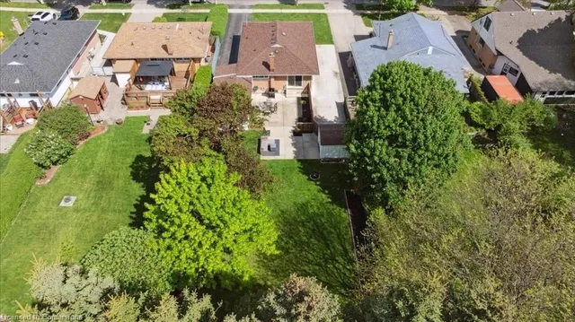 Additional image 46 of 99 Brandon Ave