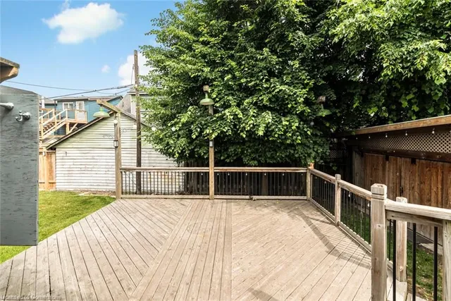 Additional image 37 of 11 Grafton Ave