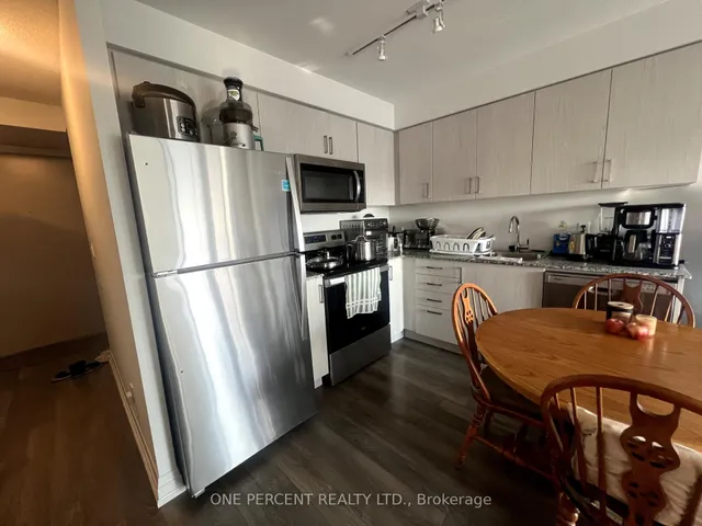 Additional image 9 of 20 Meadowglen Pl Unit 2108