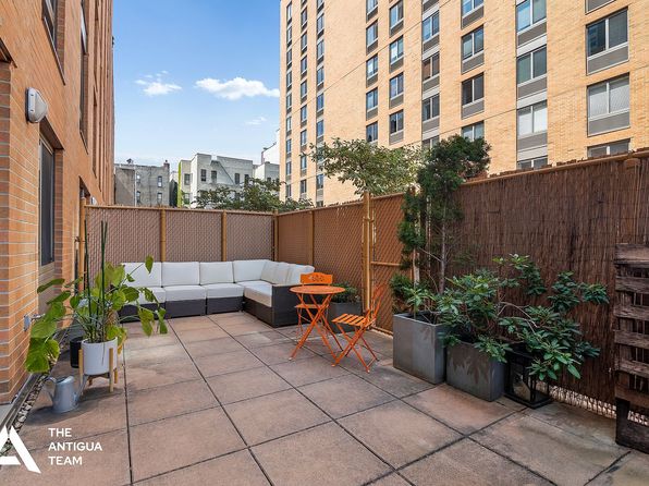 300 W 135th St APT 2M, New York, NY 10030