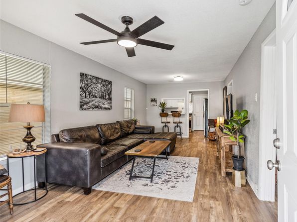 3318 Europa St, Houston, TX 77022