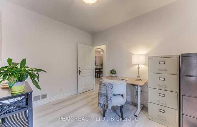 Additional image 29 of 19 Ellis Ave